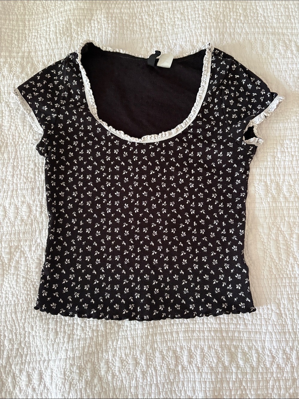 H&M Black Floral Crop Top with White Lace Trim